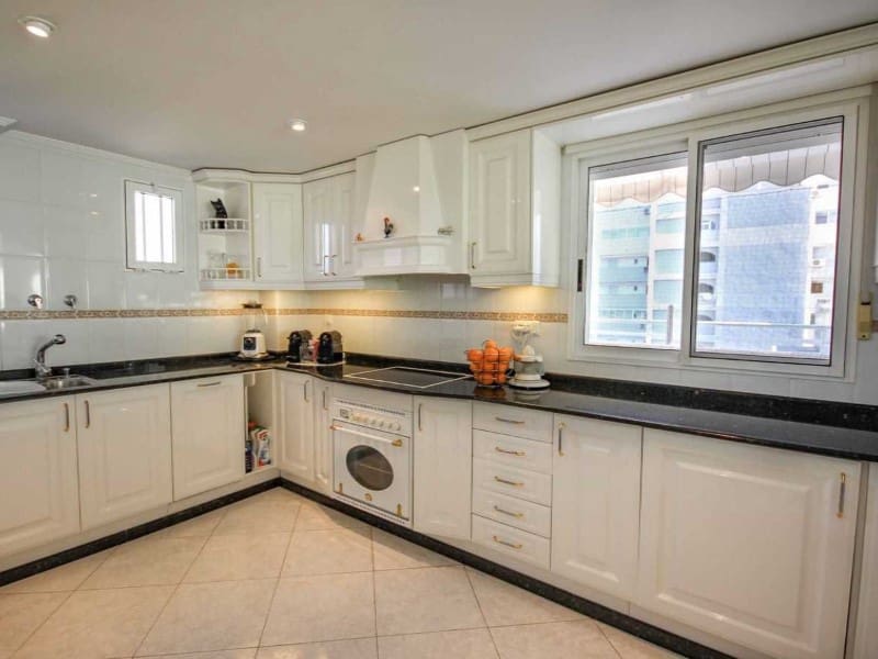 2 soverom Leilighet til salgs i La Villajoyosa / Vila Joiosa med svømmebasseng garasje - € 399 000 (Ref: 9976935)