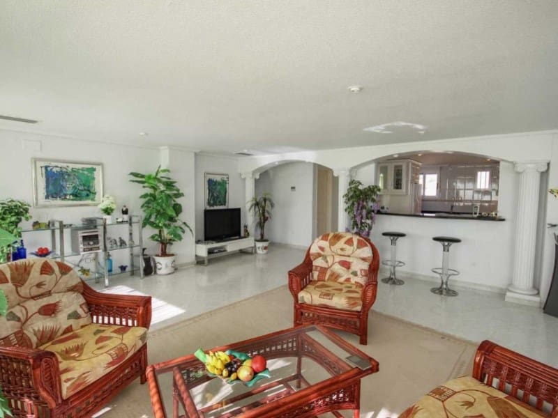 2 soverom Leilighet til salgs i La Villajoyosa / Vila Joiosa med svømmebasseng garasje - € 399 000 (Ref: 9976935)