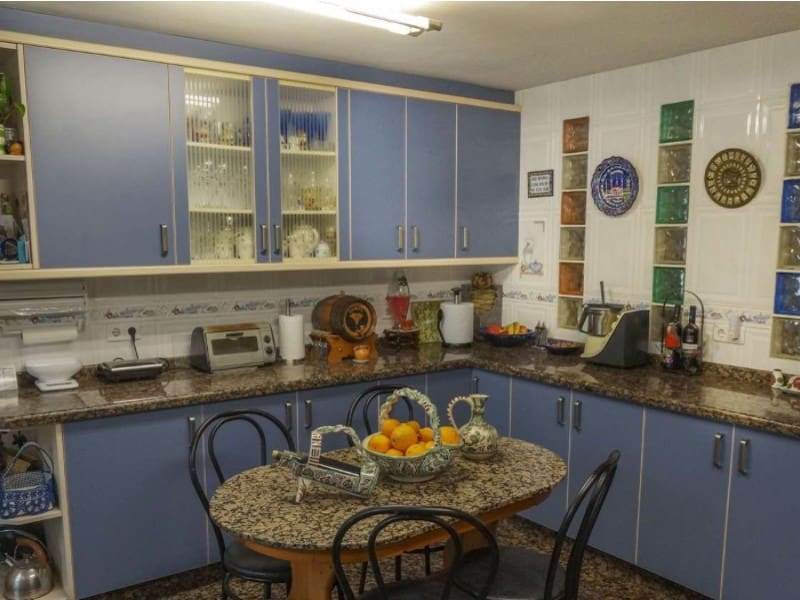 Chalet de 5 habitaciones en Alfaz del Pi / L'Alfàs del Pi en venta con piscina - 1.200.000 € (Ref: 9976937)