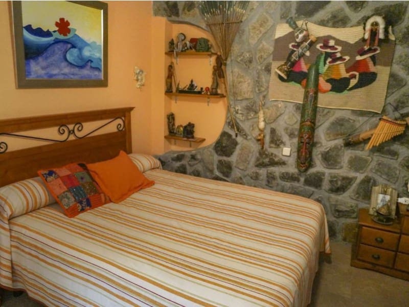 Chalet de 5 habitaciones en Alfaz del Pi / L'Alfàs del Pi en venta con piscina - 1.200.000 € (Ref: 9976937)