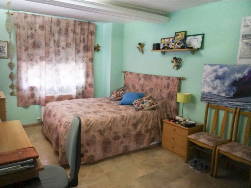 Chalet de 5 habitaciones en Alfaz del Pi / L'Alfàs del Pi en venta con piscina - 1.200.000 € (Ref: 9976937)