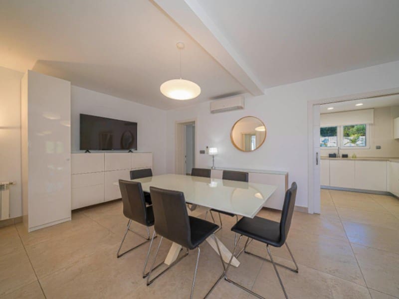 4 Zimmer Villa zu verkaufen in Albir mit Pool - 975.000 € (Ref: 9976938)
