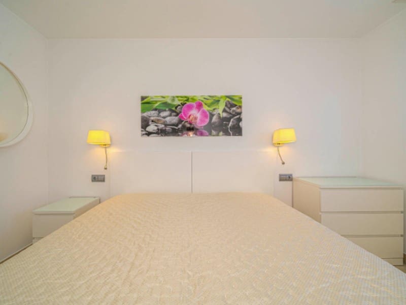 4 Zimmer Villa zu verkaufen in Albir mit Pool - 975.000 € (Ref: 9976938)