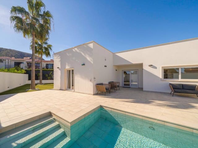 4 soverom Villa til salgs i Albir, Alfaz del Pi / L'Alfàs del Pi med svømmebasseng - € 975 000 (Ref: 9976938)