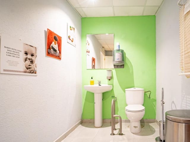 Erhverv til salg i Pueblo - Urbanizaciones, Alfaz del Pi / L'Alfàs del Pi - € 229.000 (Ref: 9976940)