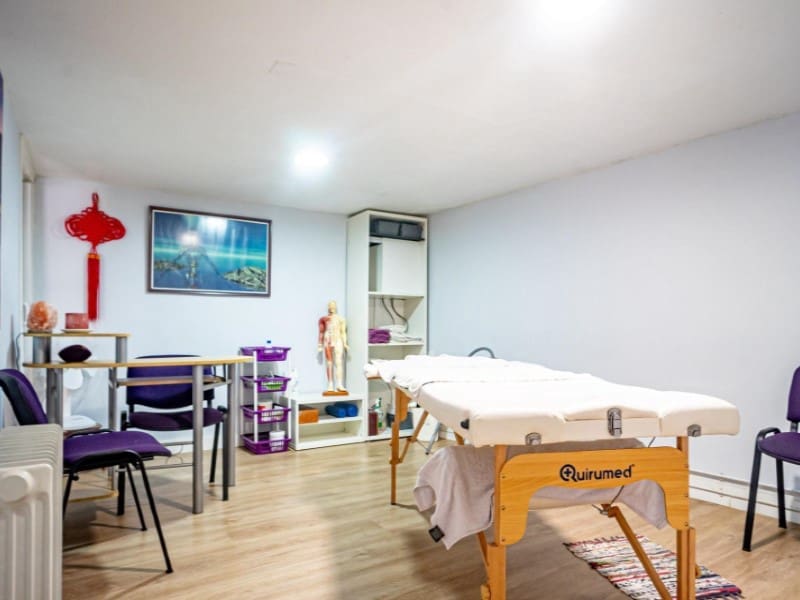 Kommersiell til salgs i Alfaz del Pi / L'Alfas del Pi - € 229 000 (Ref: 9976940)