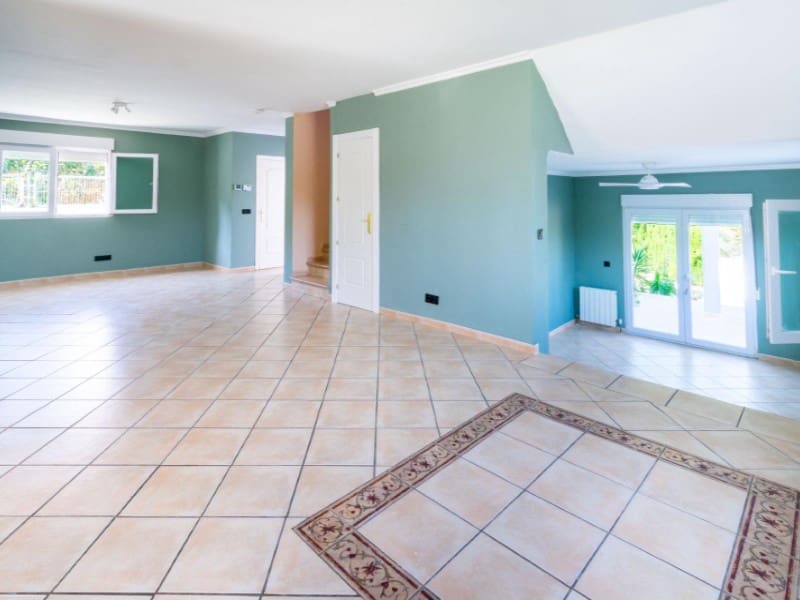 4 slaapkamer Villa te koop in Albir met zwembad garage - € 650.000 (Ref: 9976942)