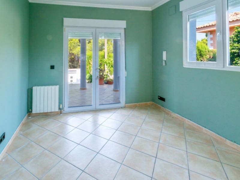 4 slaapkamer Villa te koop in Albir met zwembad garage - € 650.000 (Ref: 9976942)