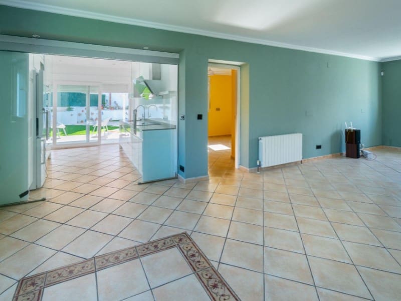 4 slaapkamer Villa te koop in Albir met zwembad garage - € 650.000 (Ref: 9976942)