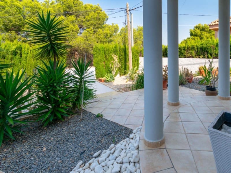 4 slaapkamer Villa te koop in Albir met zwembad garage - € 650.000 (Ref: 9976942)