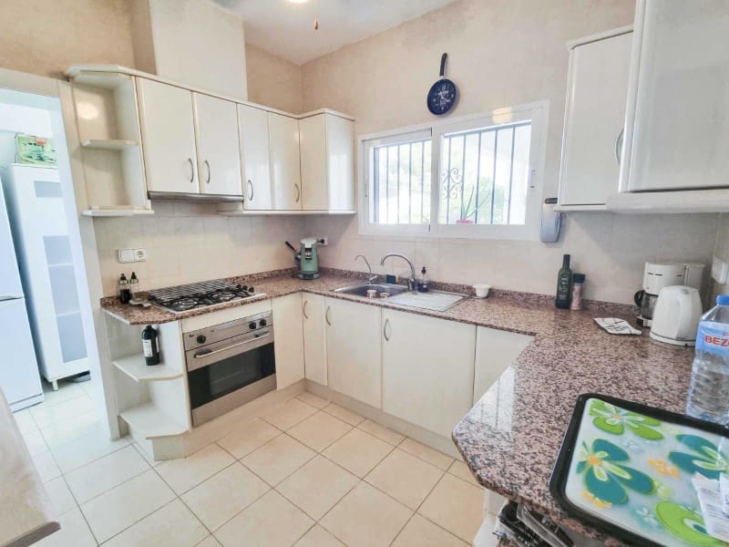 3 soverom Villa til salgs i Albir med svømmebasseng garasje - € 650 000 (Ref: 9976943)