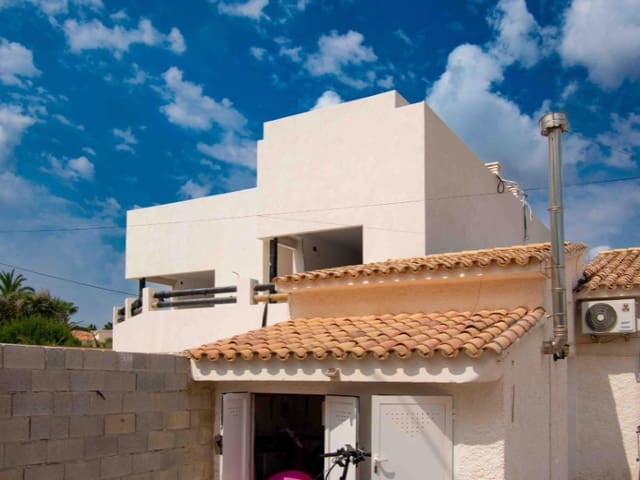 3 soverom Villa til salgs i Albir, Alfaz del Pi / L'Alfàs del Pi med svømmebasseng garasje - € 650 000 (Ref: 9976943)