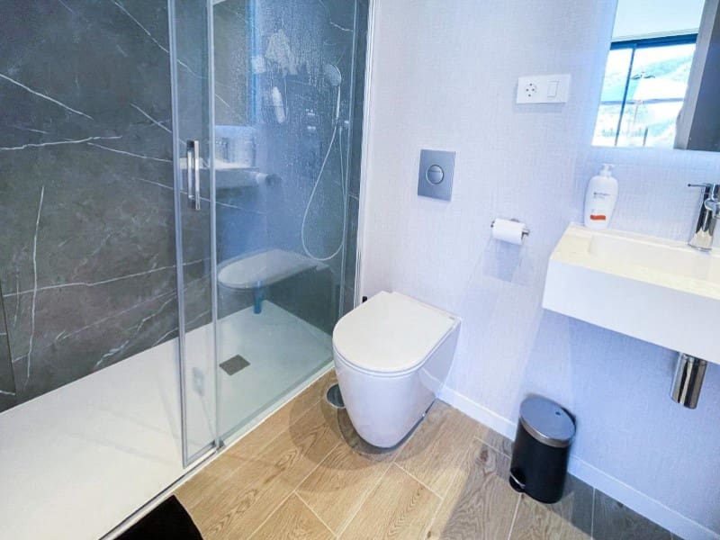 2 sypialnia Apartament na sprzedaż w Albir z basenem garażem - 649 000 € (Ref: 9976944)