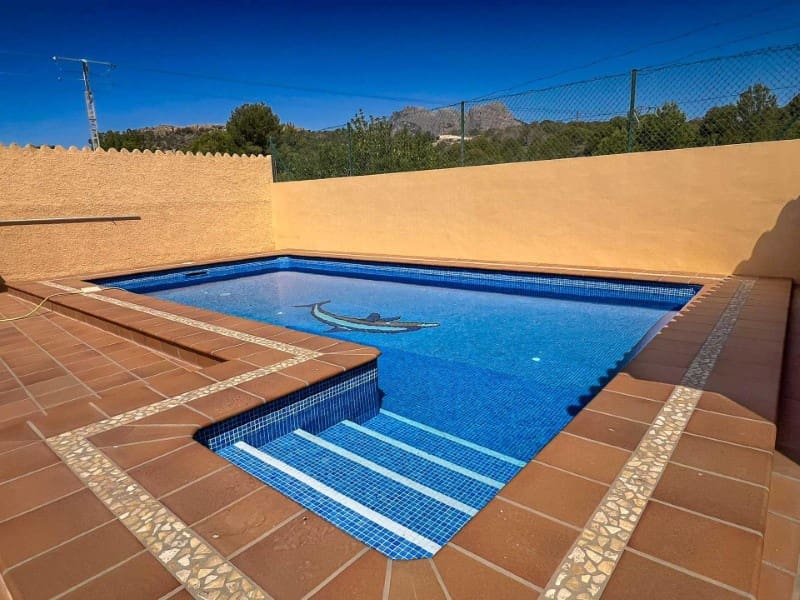 4 slaapkamer Villa te koop in Alfaz del Pi / L'Alfas del Pi met zwembad garage - € 745.000 (Ref: 9976945)