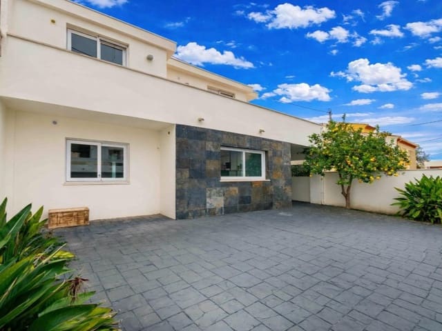 4 soverom Kjedet enebolig til salgs i Albir, Alfaz del Pi / L'Alfàs del Pi med svømmebasseng - € 902 000 (Ref: 9976947)