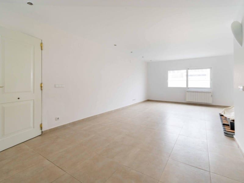4 soverom Kjedet enebolig til salgs i Albir med svømmebasseng - € 902 000 (Ref: 9976947)