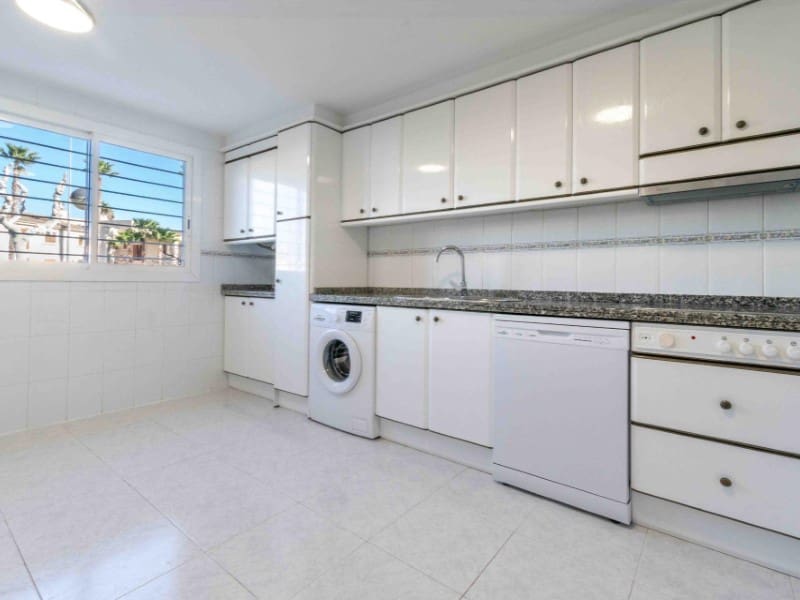 3 soverom Hus til salgs i Albir med svømmebasseng garasje - € 449 000 (Ref: 9976951)