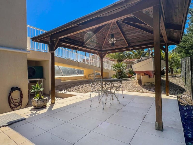 Chalet de 4 habitaciones en La Nucia en venta con piscina garaje - 1.150.000 € (Ref: 9976953)