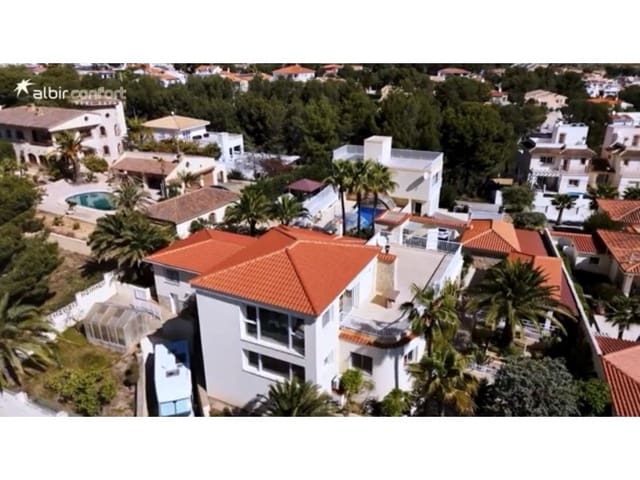 4 soveværelse Villa til salg i Barranco Hondo - Varadero  , La Nucia med swimmingpool garage - € 1.150.000 (Ref: 9976953)