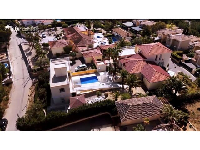 4 soveværelse Villa til salg i Barranco Hondo - Varadero  , La Nucia med swimmingpool garage - € 1.150.000 (Ref: 9976953)