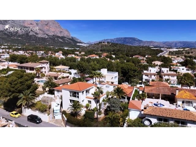 4 soveværelse Villa til salg i Barranco Hondo - Varadero  , La Nucia med swimmingpool garage - € 1.150.000 (Ref: 9976953)