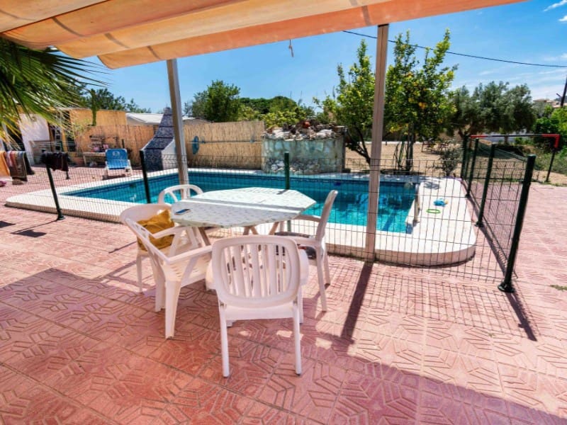 4 slaapkamer Villa te koop in Alfaz del Pi / L'Alfas del Pi met zwembad - € 649.000 (Ref: 9976954)
