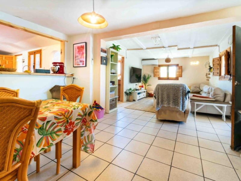 4 slaapkamer Villa te koop in Alfaz del Pi / L'Alfas del Pi met zwembad - € 649.000 (Ref: 9976954)