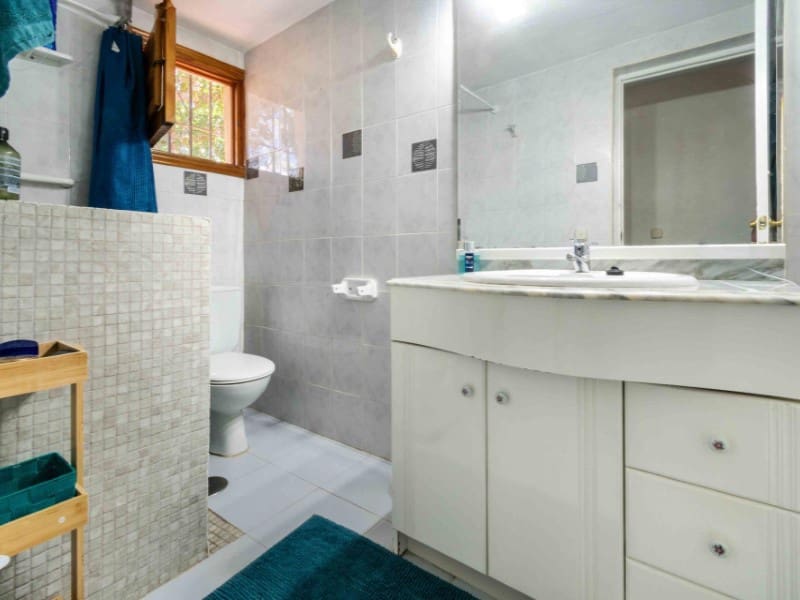 4 slaapkamer Villa te koop in Alfaz del Pi / L'Alfas del Pi met zwembad - € 649.000 (Ref: 9976954)