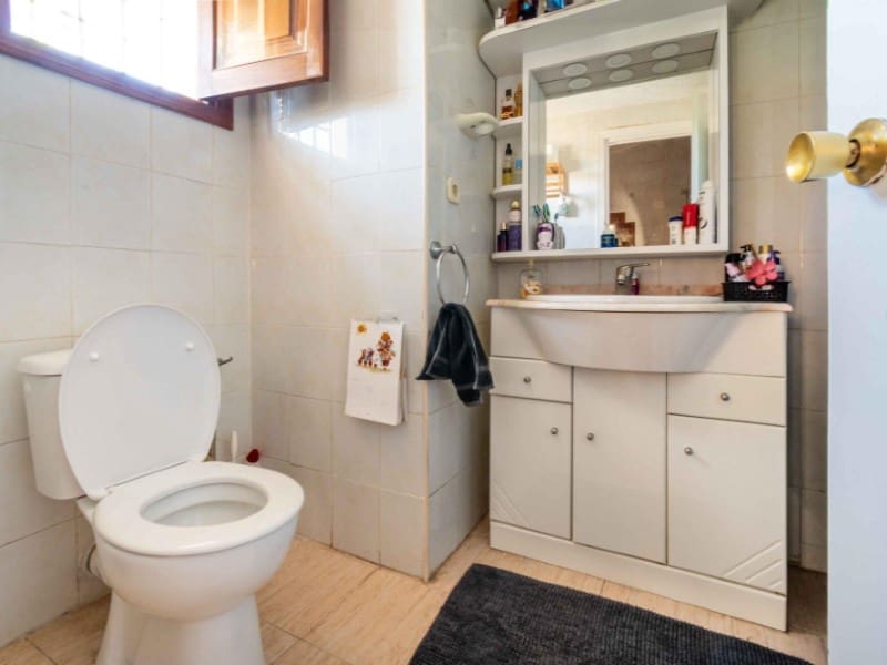 4 slaapkamer Villa te koop in Alfaz del Pi / L'Alfas del Pi met zwembad - € 649.000 (Ref: 9976954)