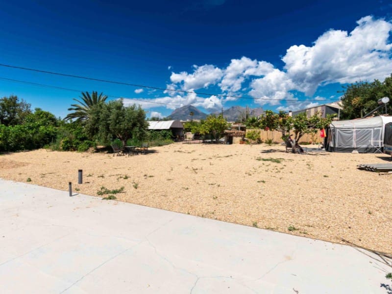 4 slaapkamer Villa te koop in Alfaz del Pi / L'Alfas del Pi met zwembad - € 649.000 (Ref: 9976954)