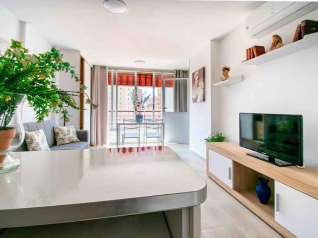1 slaapkamer Appartement te koop in Rincón Bajo, Benidorm met zwembad - € 223.000 (Ref: 9976957)