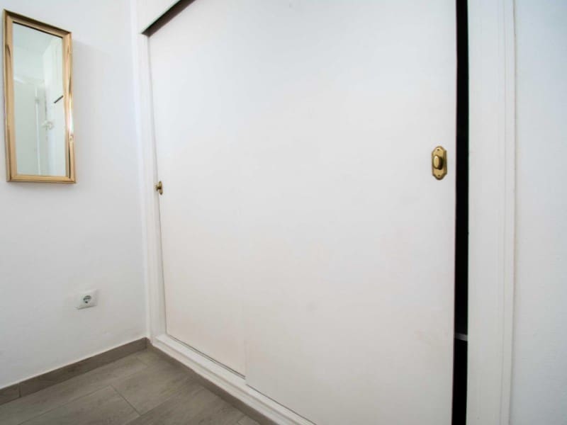 1 slaapkamer Appartement te koop in Benidorm met zwembad - € 223.000 (Ref: 9976958)