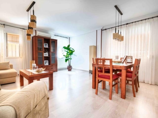 4 soveværelse Villa til salg i Barranco Hondo, La Nucia med swimmingpool garage - € 549.000 (Ref: 9976959)