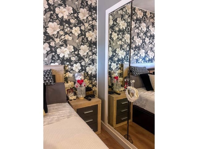 2 soveværelse Lejlighed til salg i Juzgados - Plaza de Toros, Benidorm med swimmingpool - € 292.500 (Ref: 9976960)