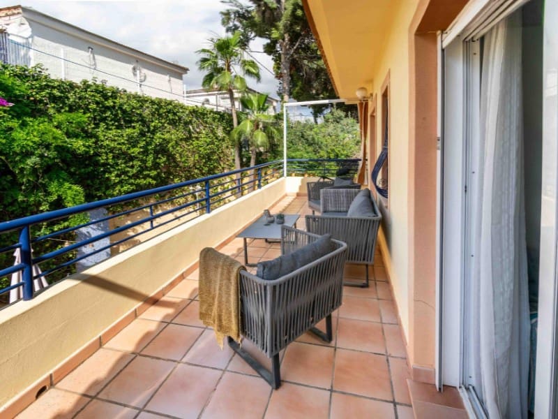 4 soverom Kjedet enebolig til salgs i Albir med svømmebasseng garasje - € 599 000 (Ref: 9976961)