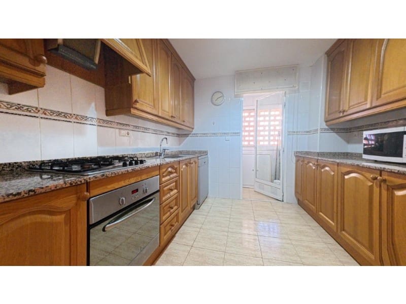Apartamento de 3 habitaciones en Albir en venta con piscina - 390.000 € (Ref: 9976962)