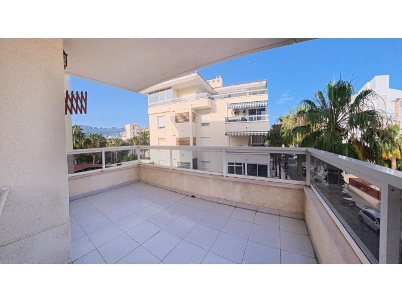 Apartamento de 3 habitaciones en Albir en venta con piscina - 390.000 € (Ref: 9976962)
