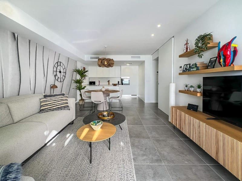 Apartamento de 2 habitaciones en Finestrat en venta con piscina garaje - 396.000 € (Ref: 9976963)