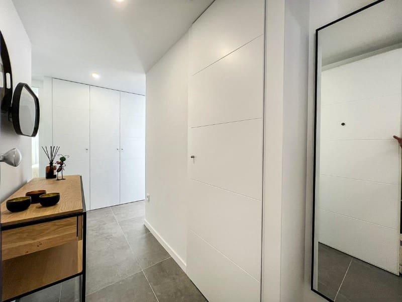 Apartamento de 2 habitaciones en Finestrat en venta con piscina garaje - 396.000 € (Ref: 9976963)