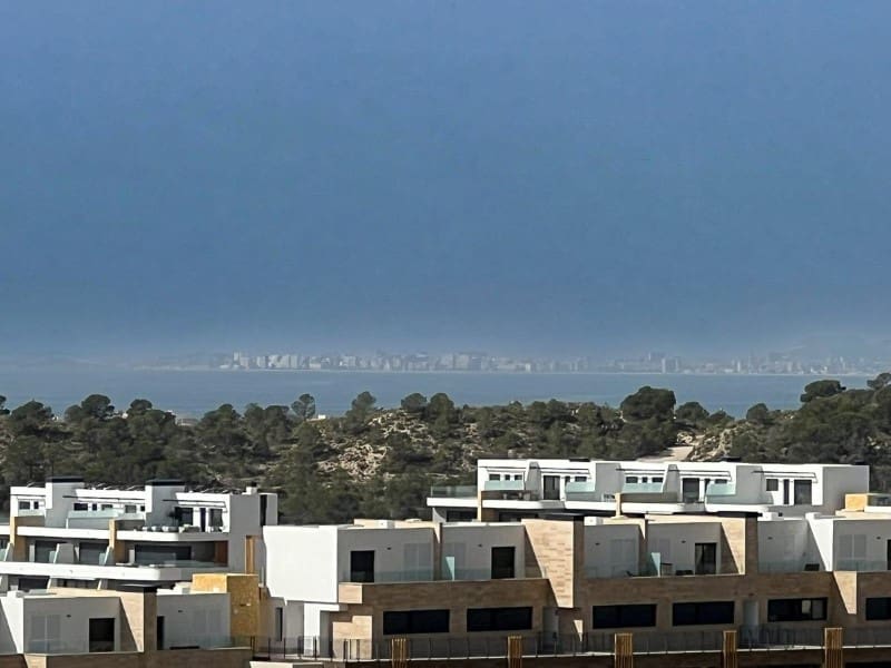 Apartamento de 2 habitaciones en Finestrat en venta con piscina garaje - 396.000 € (Ref: 9976963)