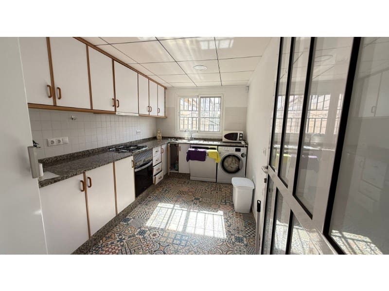 3 soverom Villa til salgs i Torrevieja med svømmebasseng - € 490 500 (Ref: 9985580)