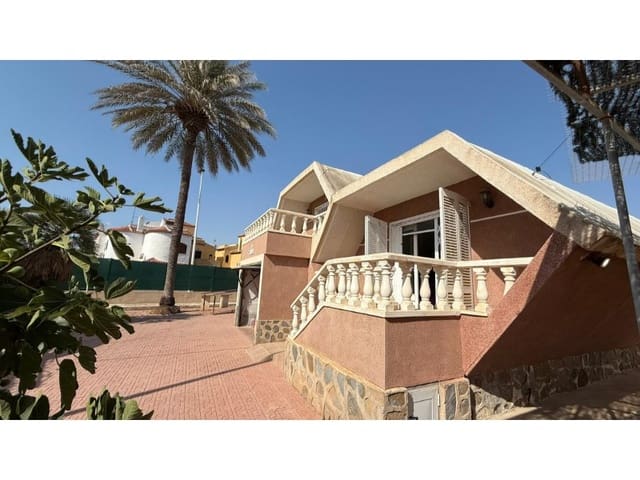 3 soveværelse Villa til salg i Los Frutales, Torrevieja med swimmingpool - € 490.500 (Ref: 9985580)