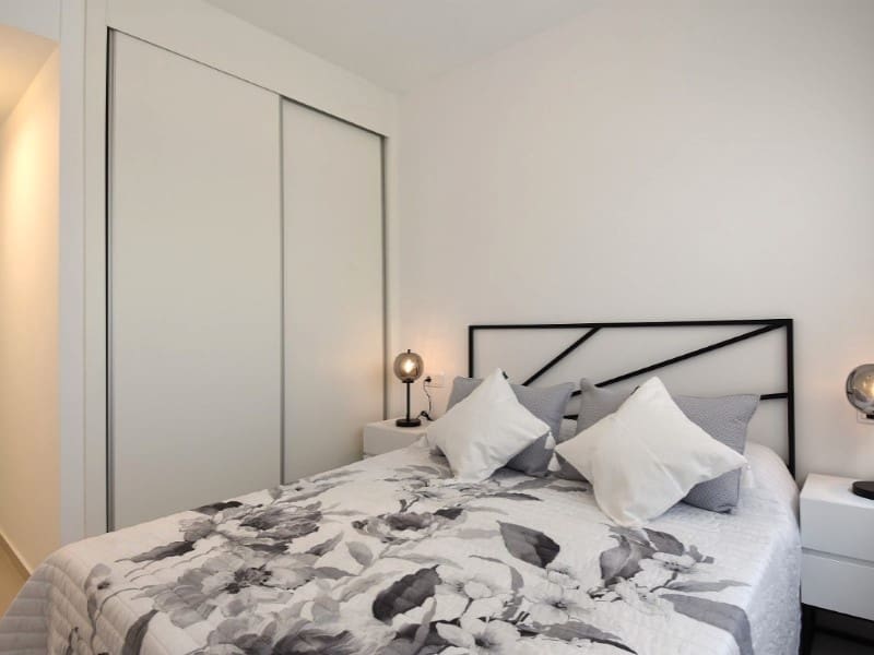 3 quarto Apartamento para venda em San Miguel de Salinas com piscina - 284 000 € (Ref: 9985582)