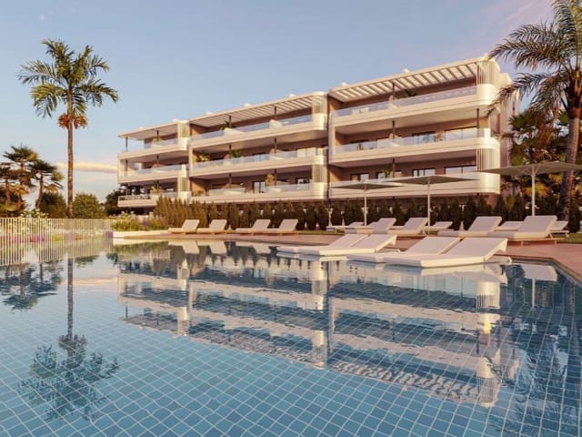 Apartamento de 2 habitaciones en Los Balcones - Los Altos, Torrevieja en venta con piscina garaje - 305.000 € (Ref: 9985592)