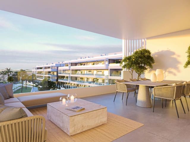 Apartamento de 2 habitaciones en Los Balcones - Los Altos, Torrevieja en venta con piscina garaje - 305.000 € (Ref: 9985592)