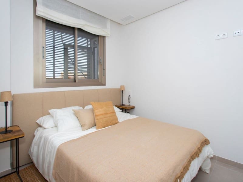 3 soveværelse Lejlighed til salg i Santa Pola med swimmingpool - € 375.000 (Ref: 9985593)