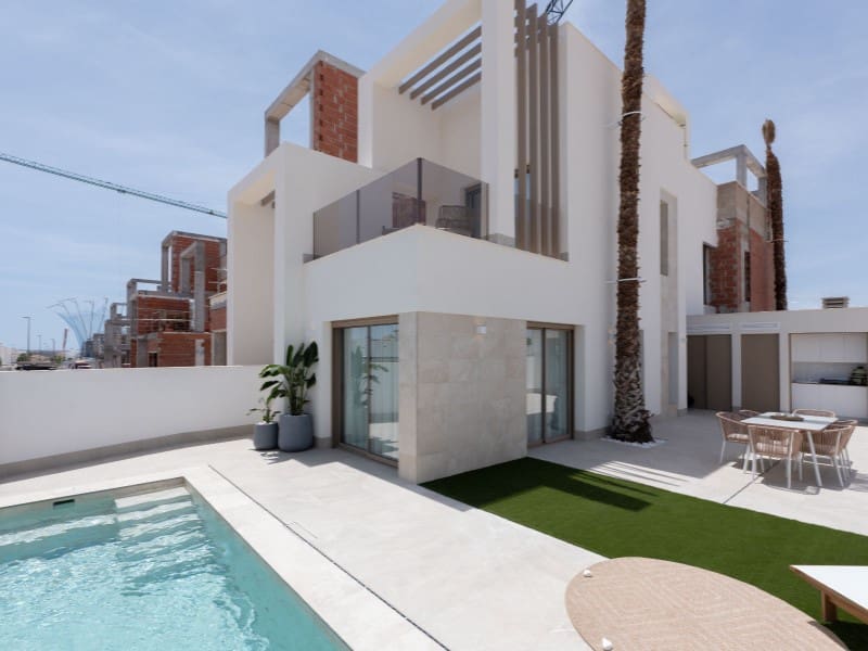 3 camera da letto Villa in vendita in Los Alcazares con piscina garage - 439.000 € (Rif: 9985597)