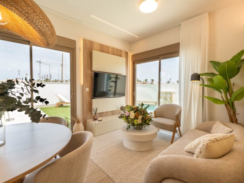 3 camera da letto Villa in vendita in Los Alcazares con piscina garage - 439.000 € (Rif: 9985597)