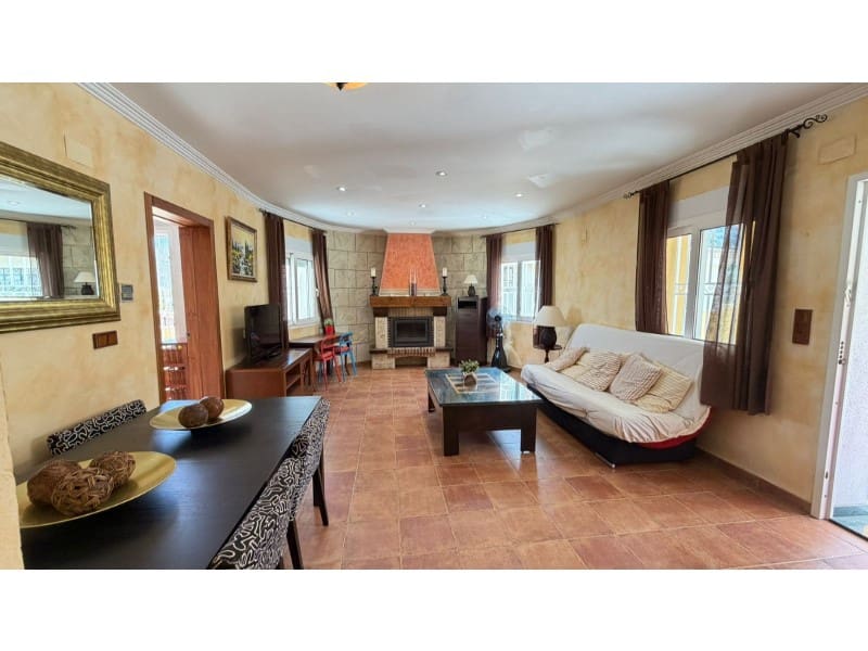 5 sovrum Villa till salu i Orihuela med pool - 480 000 € (Ref: 9985600)