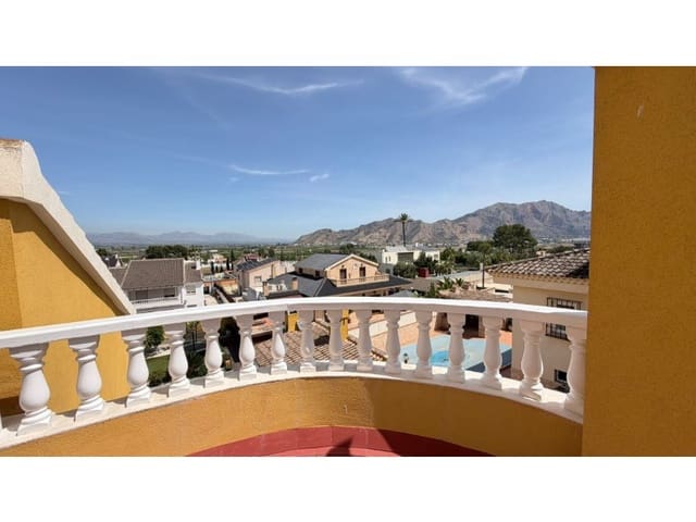Chalet de 5 habitaciones en Montepinar - La Aparecida - Raiguero, Orihuela en venta con piscina garaje - 480.000 € (Ref: 9985600)